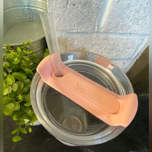 Stanley 40oz Peach Tie Dye Tumbler - Picture 7 of 8